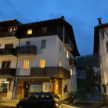 Appartamenti Zia Concetta Santo Stefano Di Cadore Eksteriør bilde